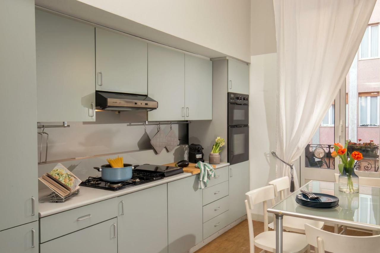 Daplace - Renzo Apartment Mediolan Zewnętrze zdjęcie
